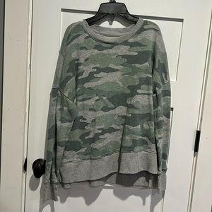 Size large light colored camo sweatshirt